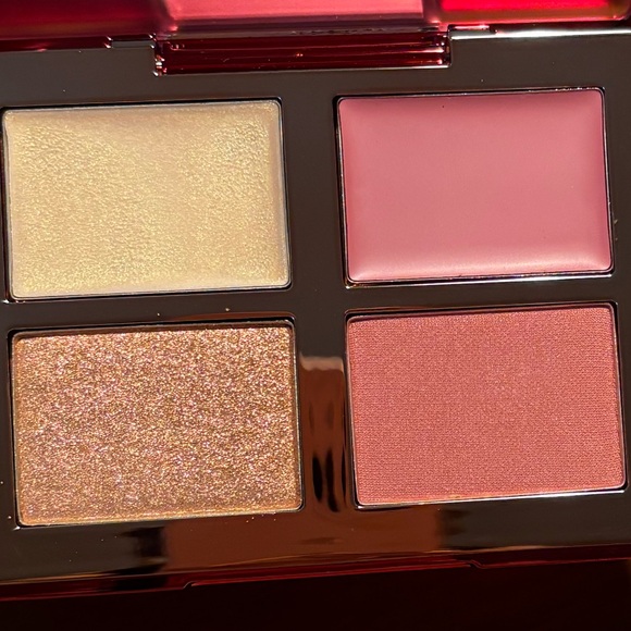 Kylie Jenner Blush & Highlighter Cheek Quad - Picture 7 of 16